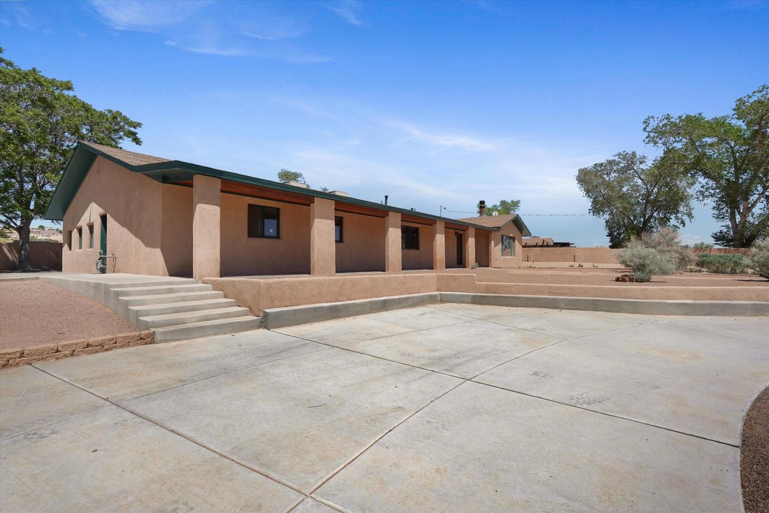 House in Corrales, New Mexico, United States 4 - 17802051
