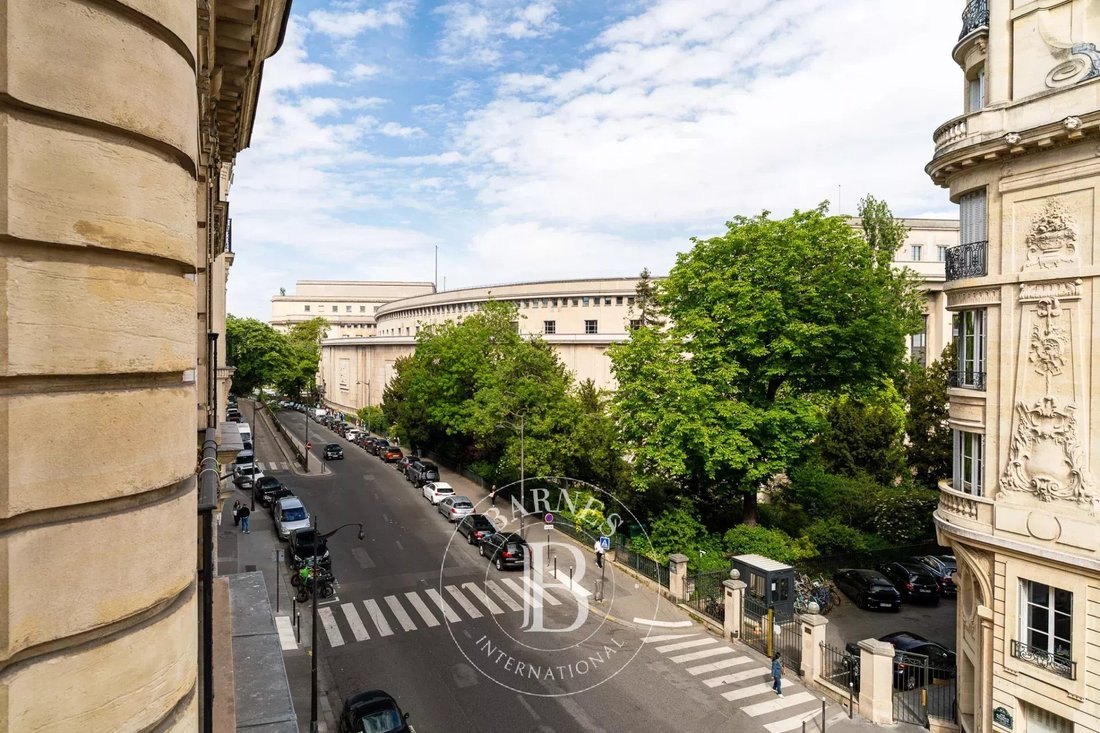Apartment in Muette Nord, Paris 16e Arrondissement, Paris 3 - 17802054