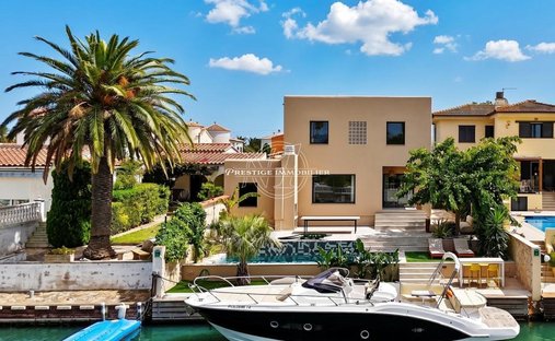 Haus in Empuriabrava, Katalonien, Spanien 1