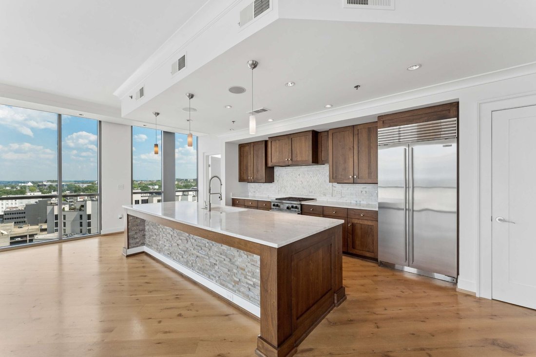 Condo in Nashville, Tennessee, United States 5 - 17802125