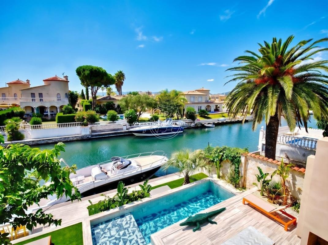 House in Empuriabrava, Catalonia, Spain 2 - 17801907