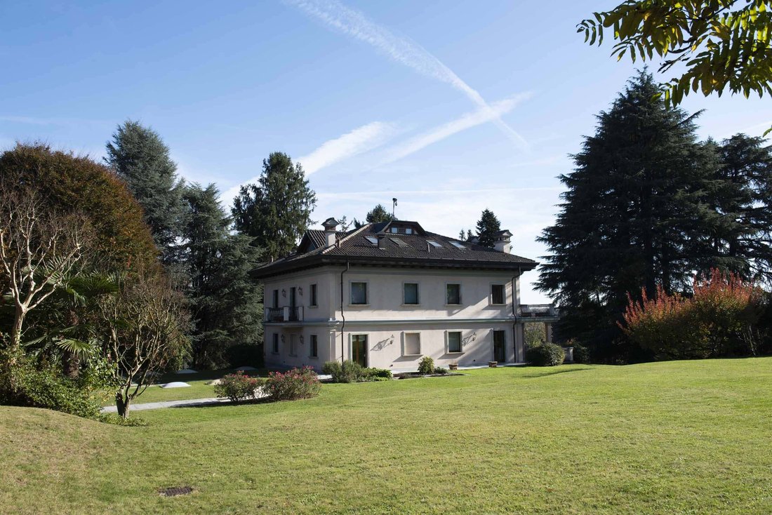 Villa in Cadorago, Lombardy, Italy 5 - 17802133