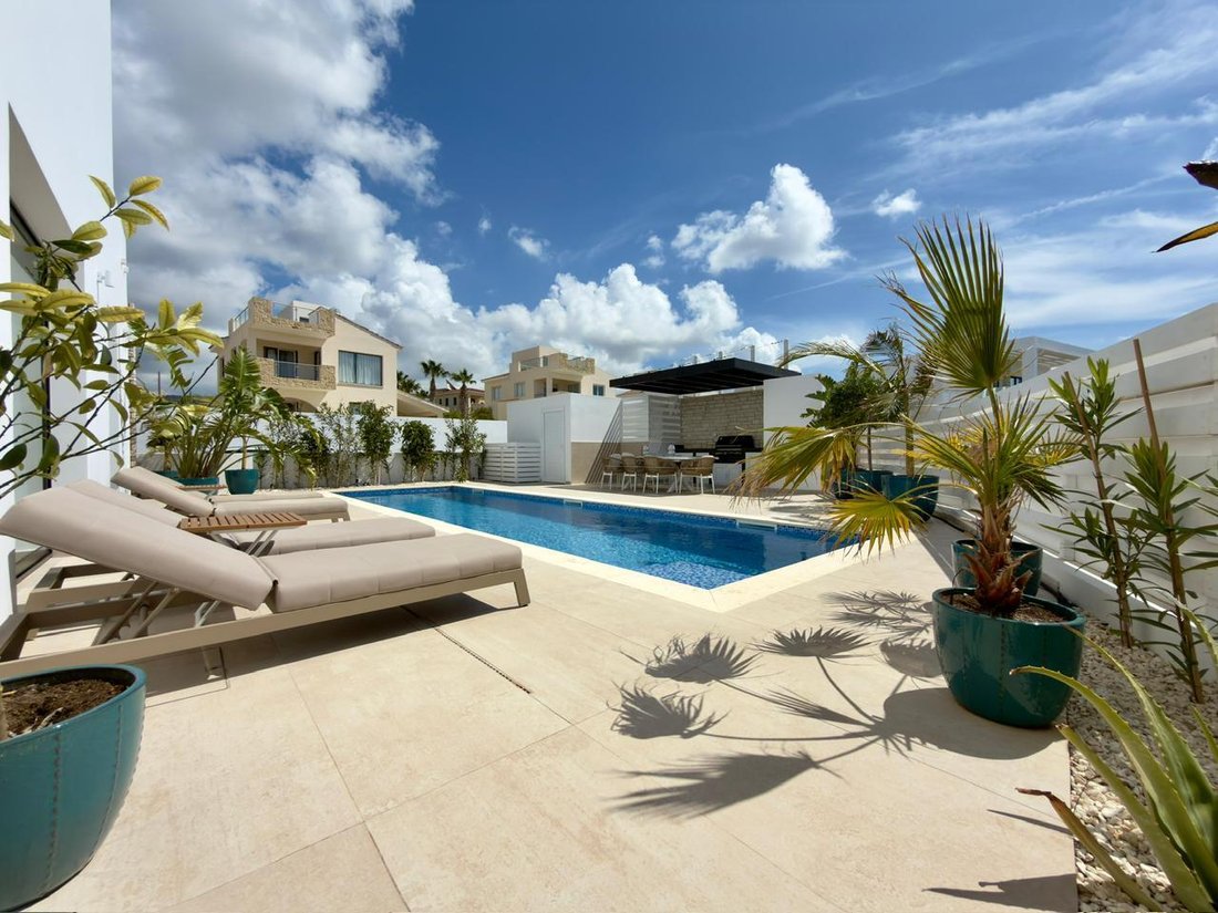 Villa in Peyia, Paphos, Cyprus 2 - 17554440