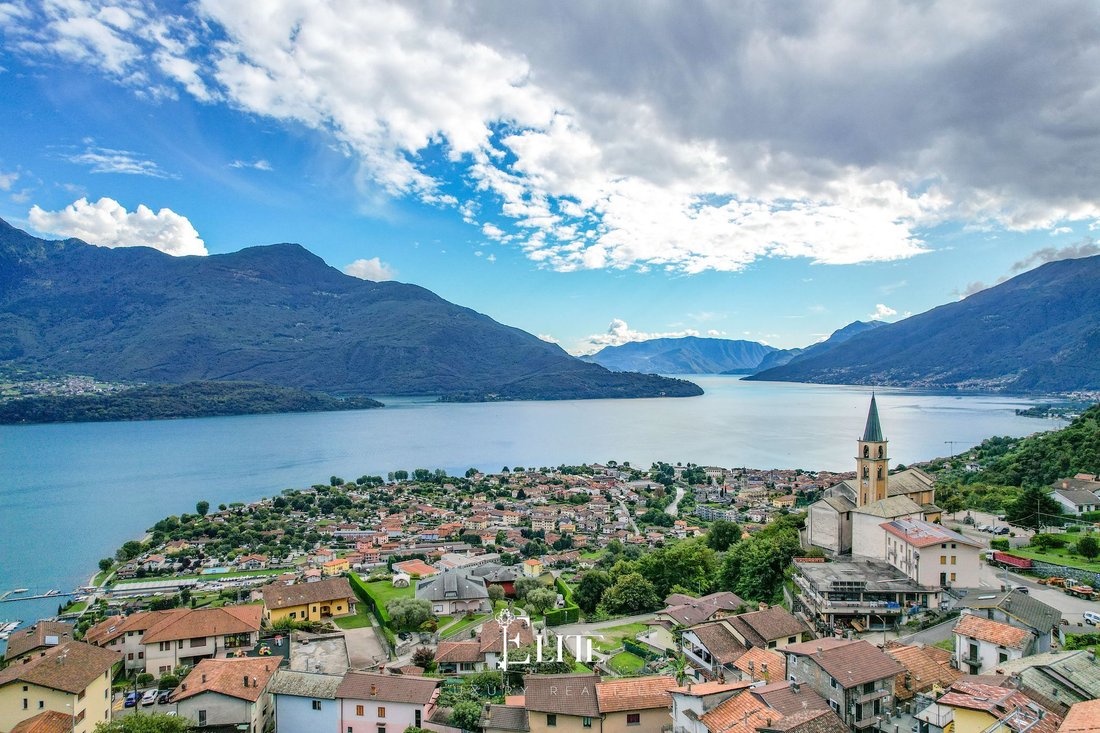 Apartment in Vercana, Lombardy, Italy 2 - 17802207