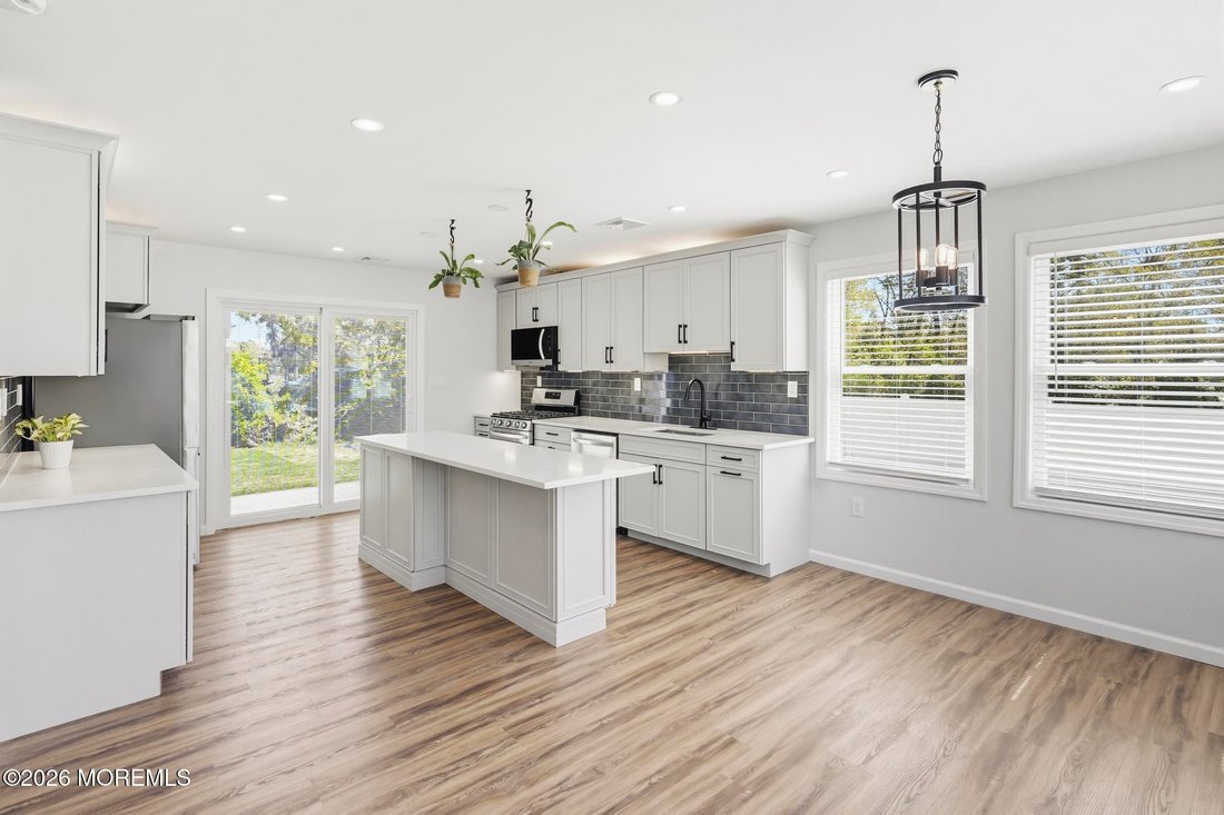 House in Brick Township, New Jersey, United States 1 - 17802227