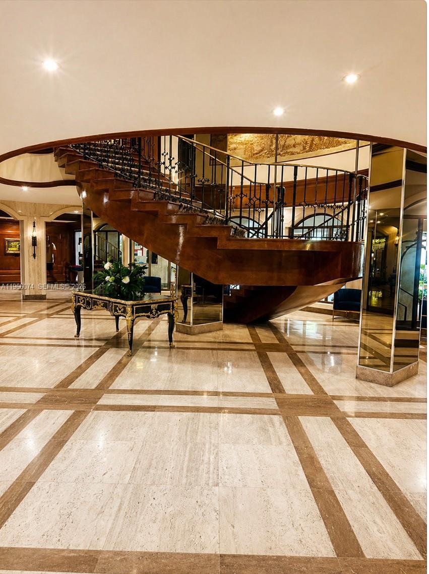 Condo in Miami Beach, Florida, United States 5 - 17235934