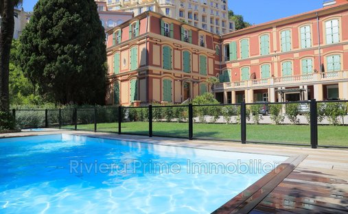 Appartamento a Mentone, Provenza-Alpi-Costa Azzurra, Francia 1