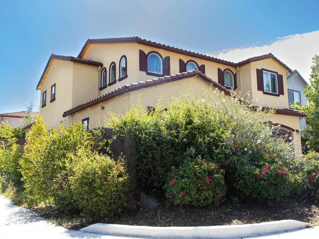 House in Hollister, California, United States 5 - 17770066