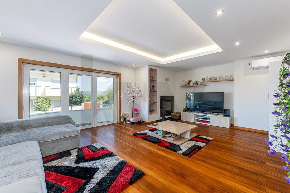 Townhouse in Gondomar (Sao Cosme), Valbom e Jovim, Porto District, Portugal 5 - 17802229