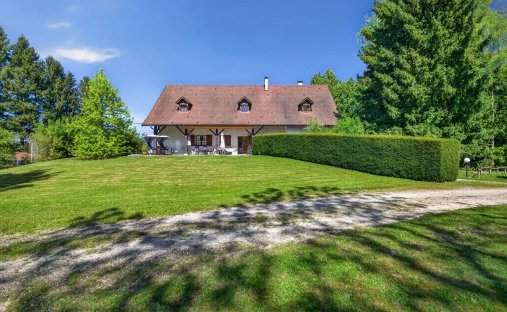 House in Nord, La Tour-du-Pin, France 1