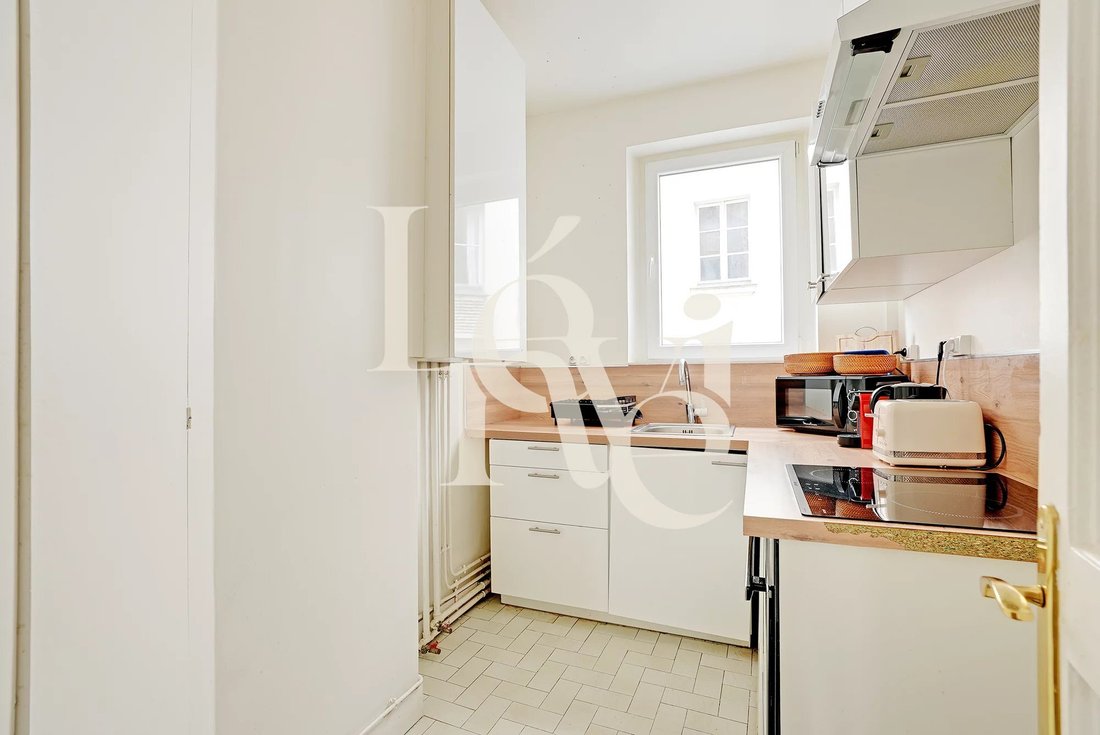 Apartment in Pereire-Malesherbes, Paris 17e Arrondissement, Paris 4 - 17802493