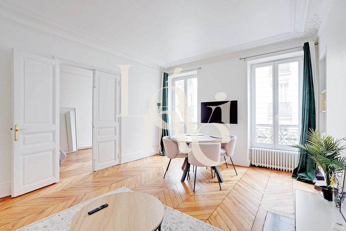Apartment in Pereire-Malesherbes, Paris 17e Arrondissement, Paris 1 - 17802493