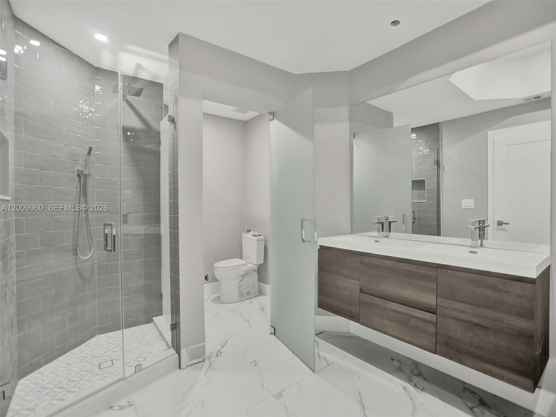 Condo in Golden Beach, Florida, United States 5 - 17802237