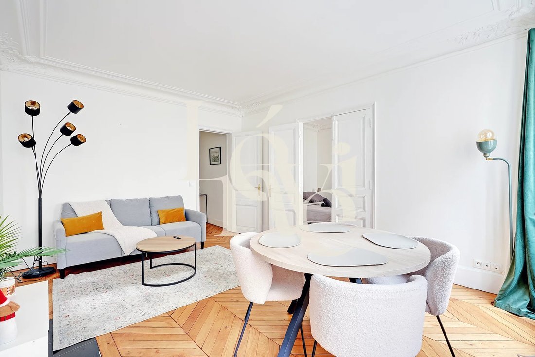 Apartment in Pereire-Malesherbes, Paris 17e Arrondissement, Paris 3 - 17802493