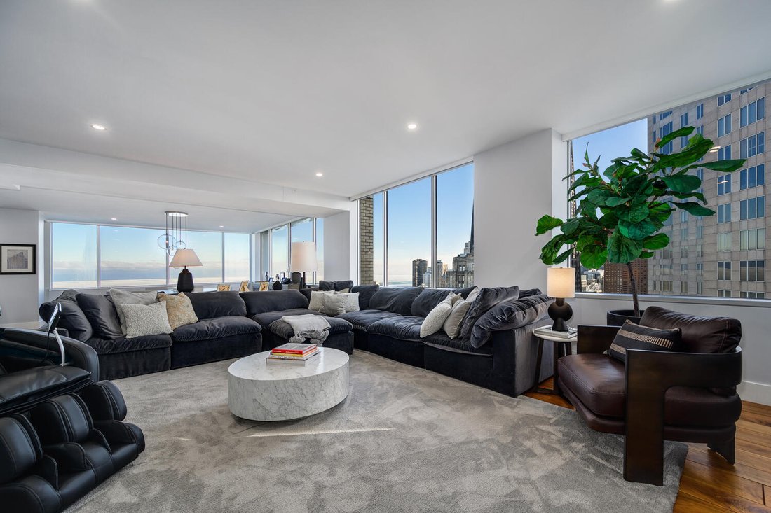 Condo in Chicago, Illinois, United States 2 - 17803412