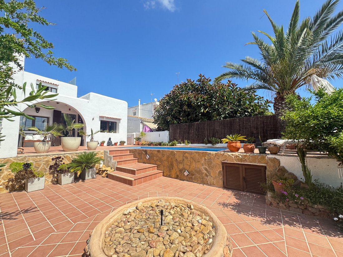 Villa in Santa Eularia des Riu, Balearic Islands, Spain 2 - 17803095