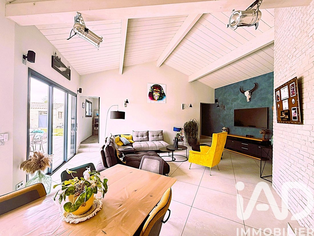 House in Olonne-sur-Mer, Les Sables-d'Olonne, France 3 - 17809625
