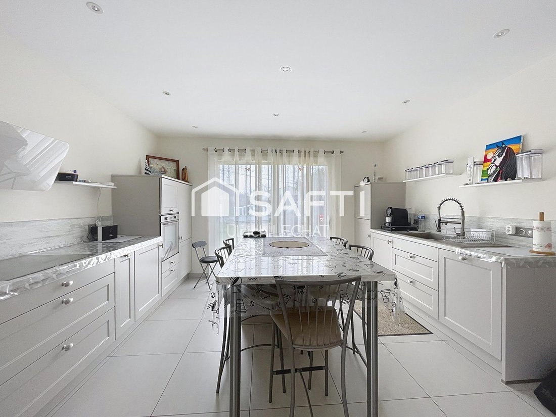 House in Saint-Lyphard, Pays de la Loire, France 4 - 17804412