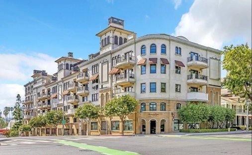Condo in Altadena, California, United States 1