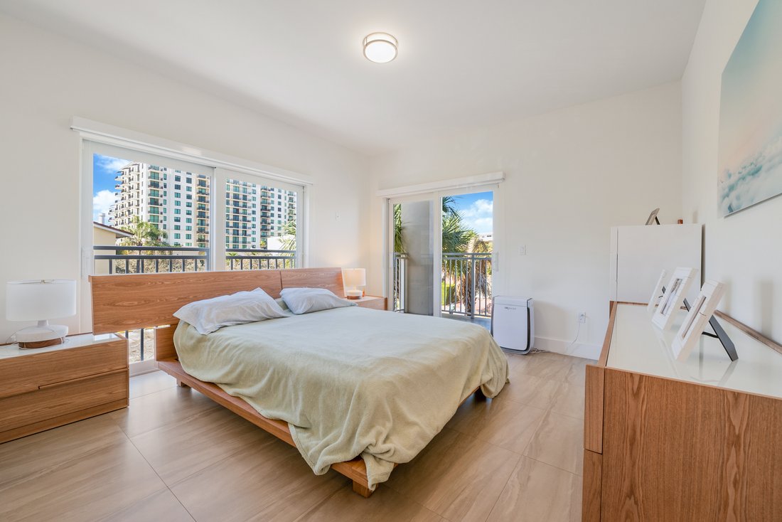 Condo in Coral Gables, Florida, United States 5 - 17802908