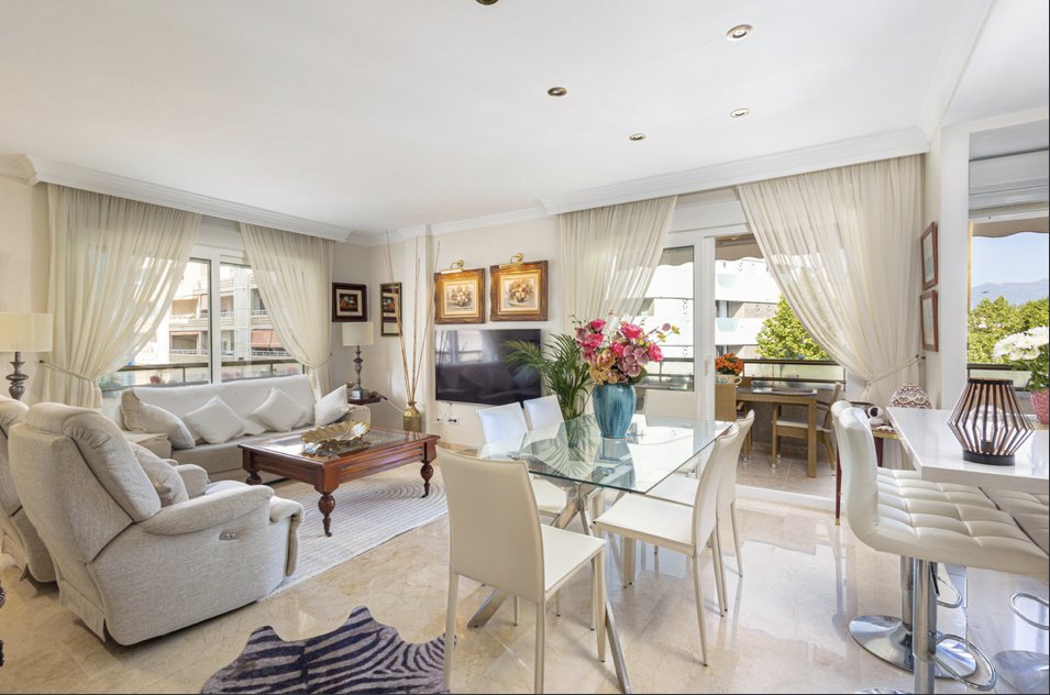 Penthouse in Marbella, Andalusia, Spain 4 - 17803319