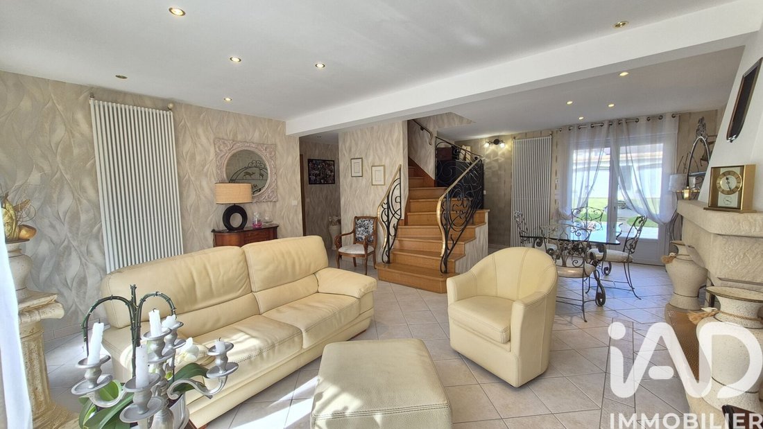 House in Tilleuls-Champagne, Savigny-sur-Orge, France 3 - 17809609