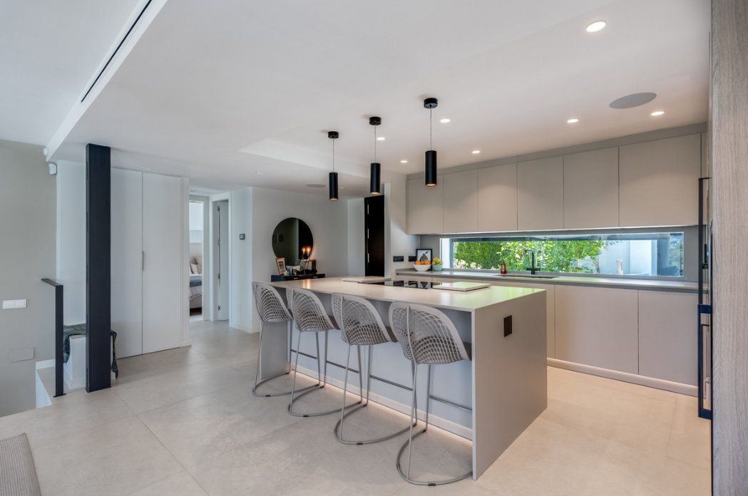 Villa in Marbella, Andalusia, Spain 3 - 17803248