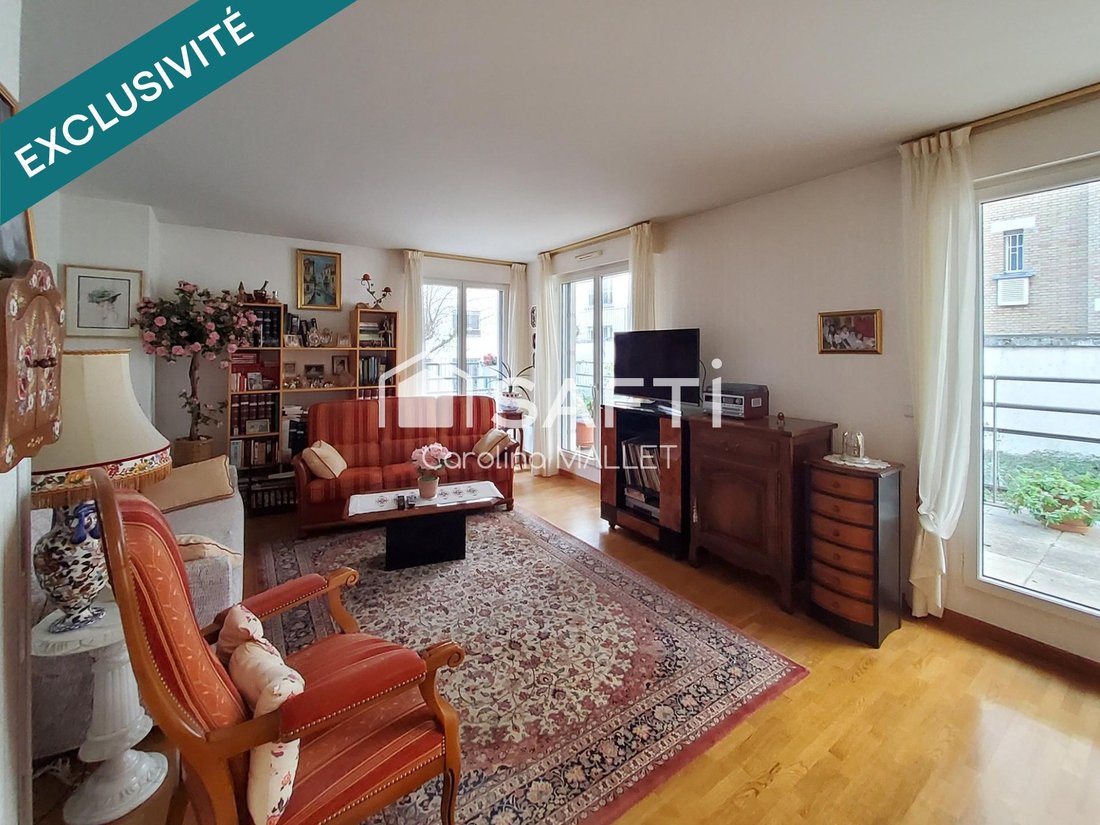 Apartment in Saint Lambert, Paris 15e Arrondissement, Paris 5 - 17804386