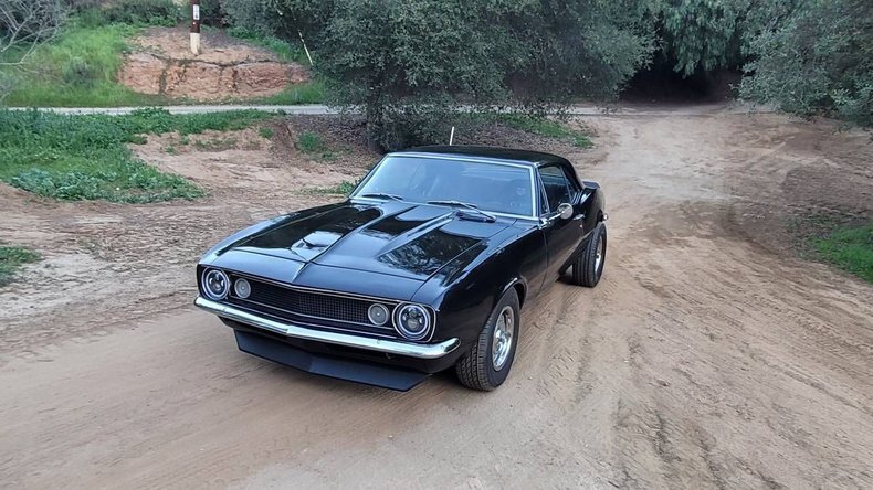Coupe in Glendale, United States 2 - 17803001
