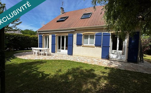 House in Belle Croix, Ozoir-la-Ferriere, France 1