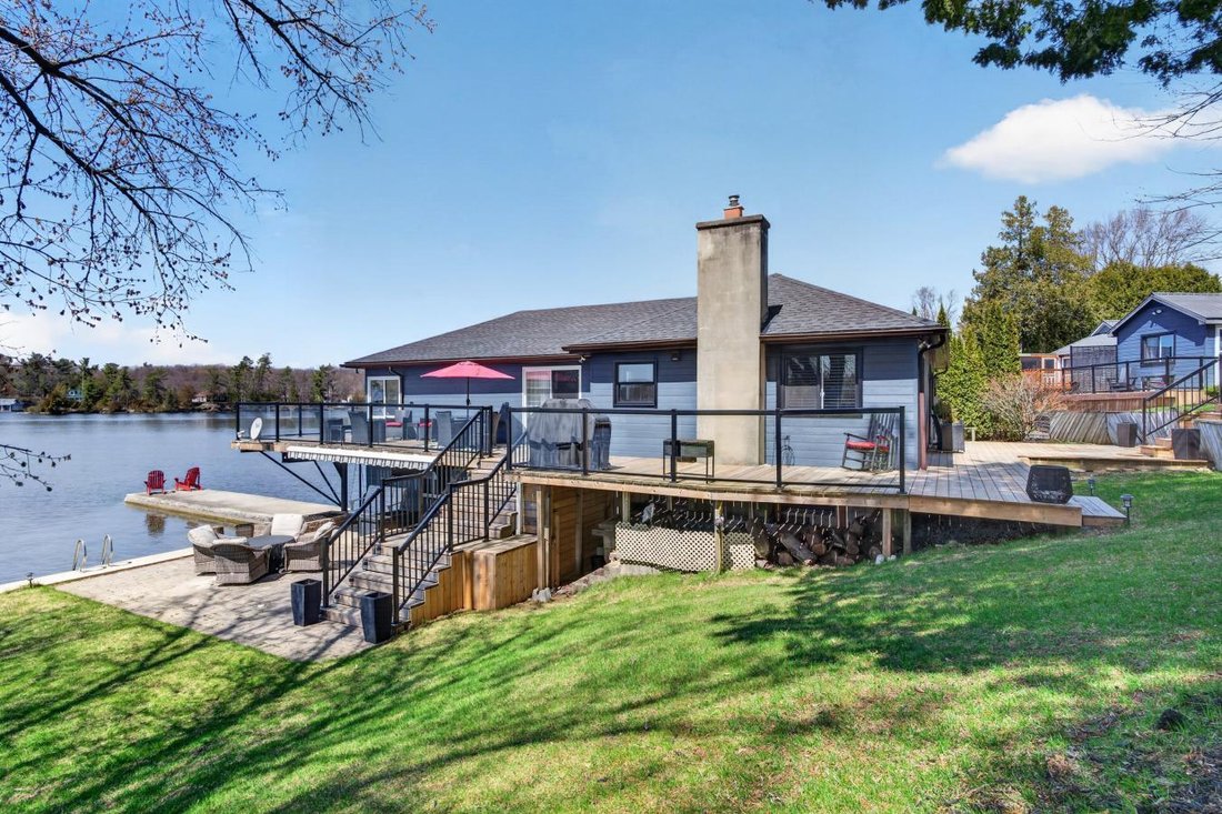 House in Athens, Ontario, Canada 2 - 17225298