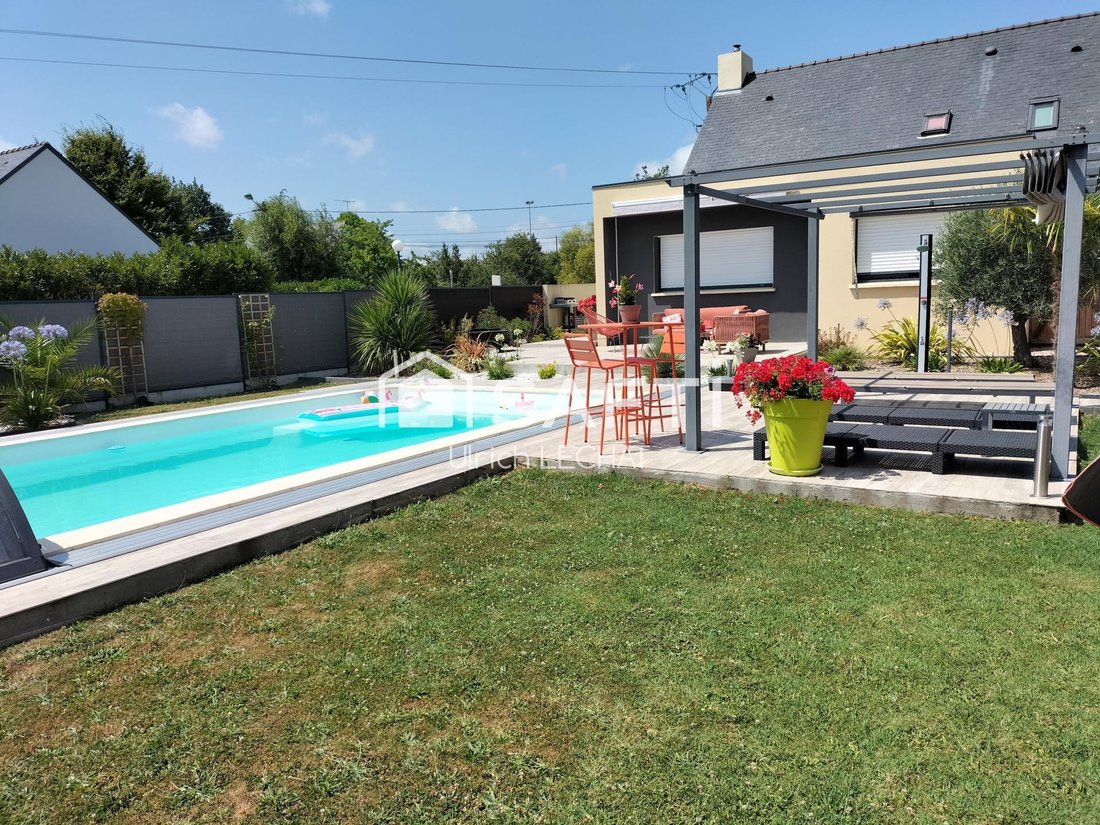 House in Saint-Lyphard, Pays de la Loire, France 1 - 17804412