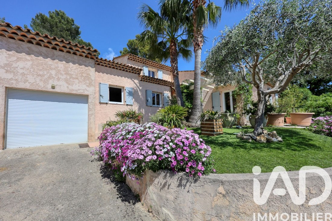 House in Tourrettes, Provence-Alpes-Côte d'Azur, France 3 - 17808137