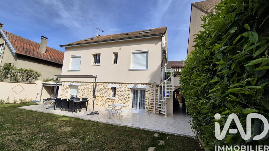 House in Tilleuls-Champagne, Savigny-sur-Orge, France 1 - 17809609