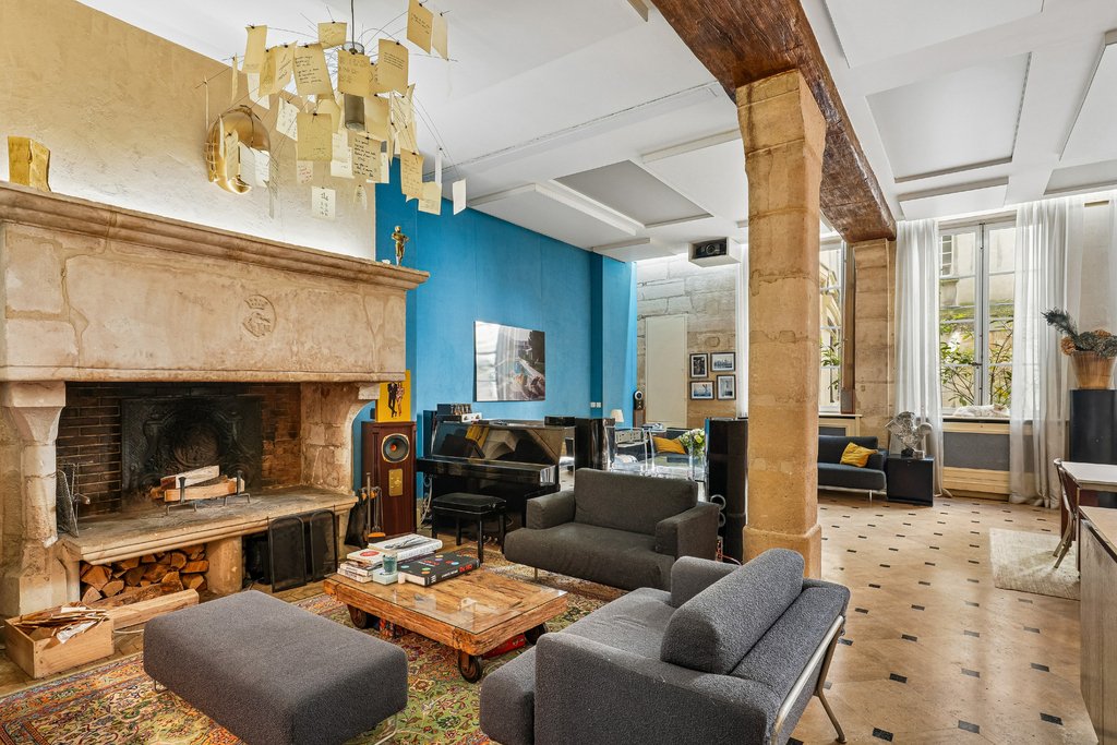 Apartment in Saint Merri, Paris 4e Arrondissement, Paris 2 - 17803222