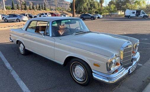1969 Mercedes-Benz 280SE in Glendale, United States 1