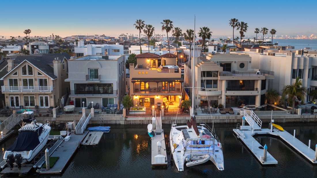 Coronado, California, United States 1 - 17803256