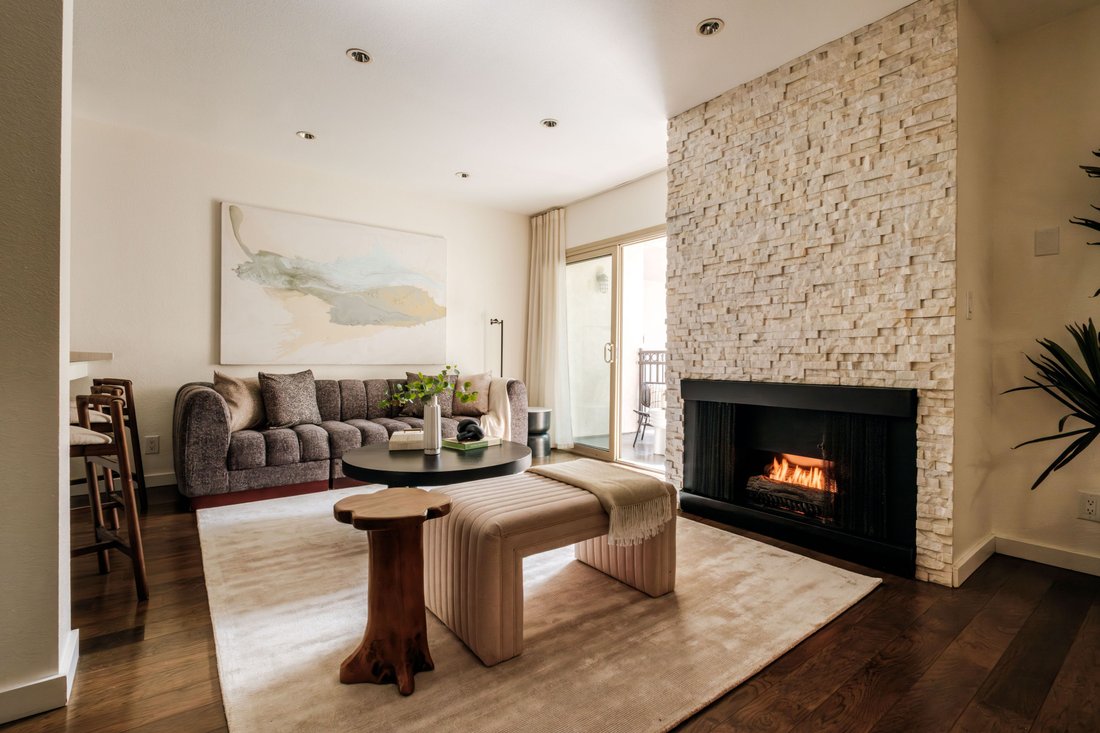 Condo in West Hollywood, California, United States 2 - 17802905