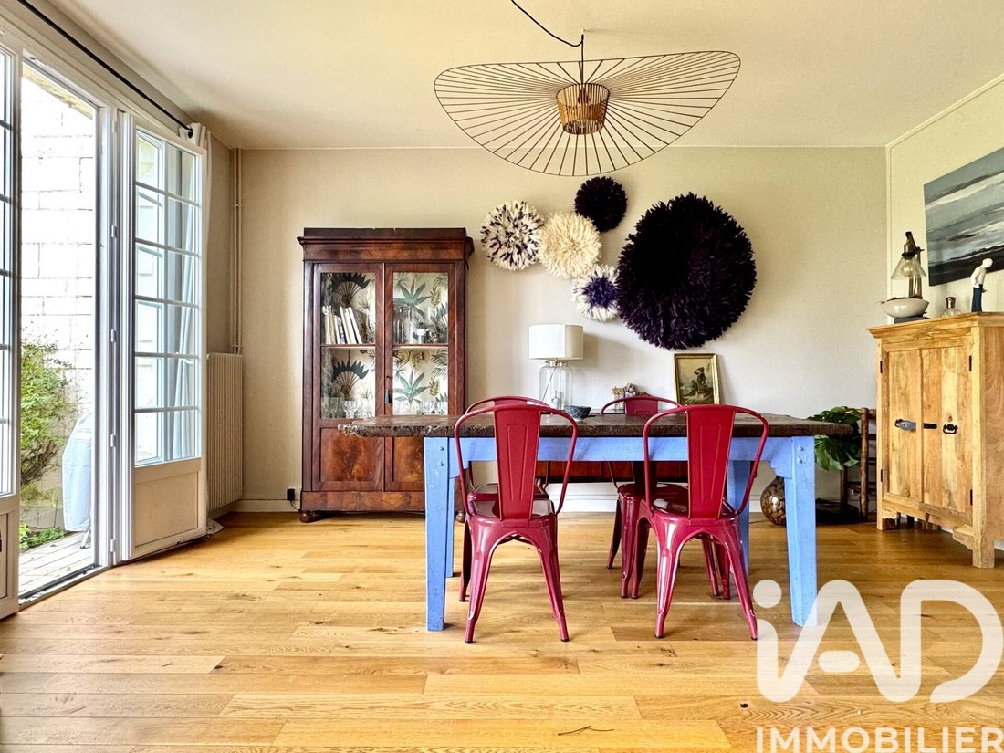 House in Bailly, Ile-de-France, France 2 - 17809342