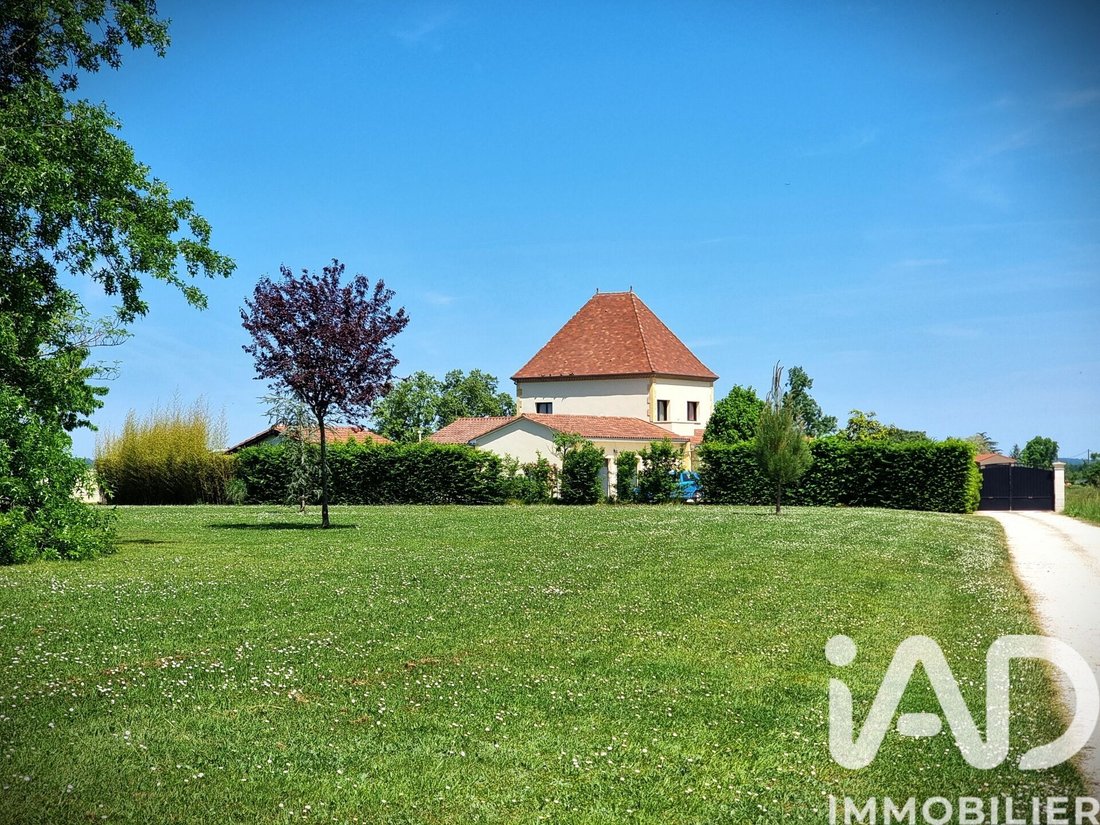 House in Saint-Laurent-des-Vignes, Nouvelle-Aquitaine, France 2 - 17808223