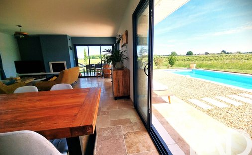 Casa a Saint-Laurent-des-Vignes, Nuova Aquitania, Francia 1