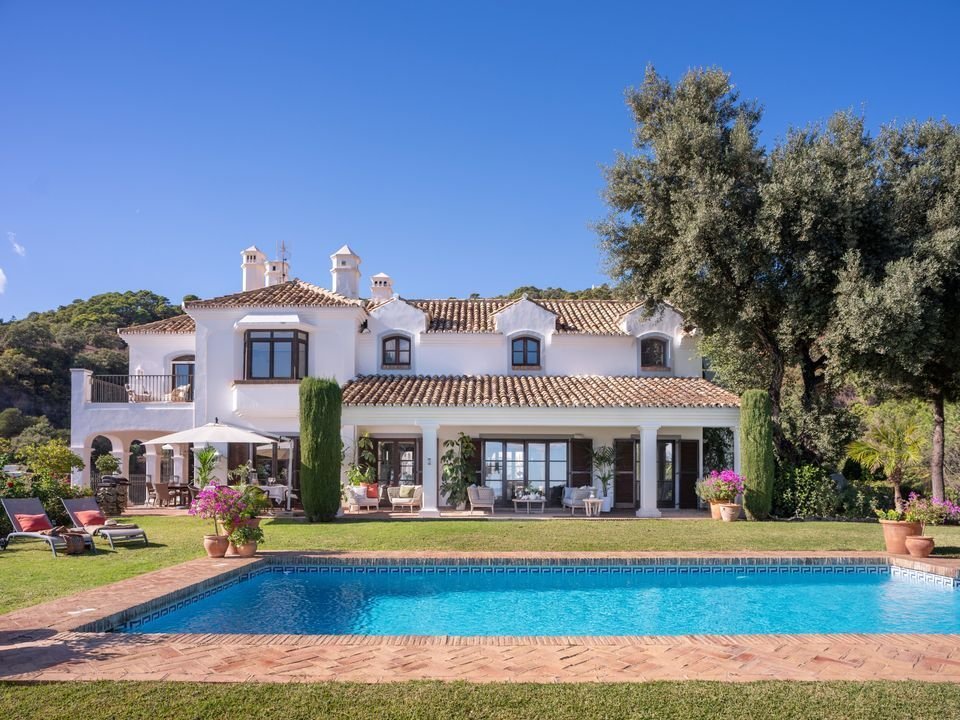 Villa in Marbella, Andalusia, Spain 1 - 17803611