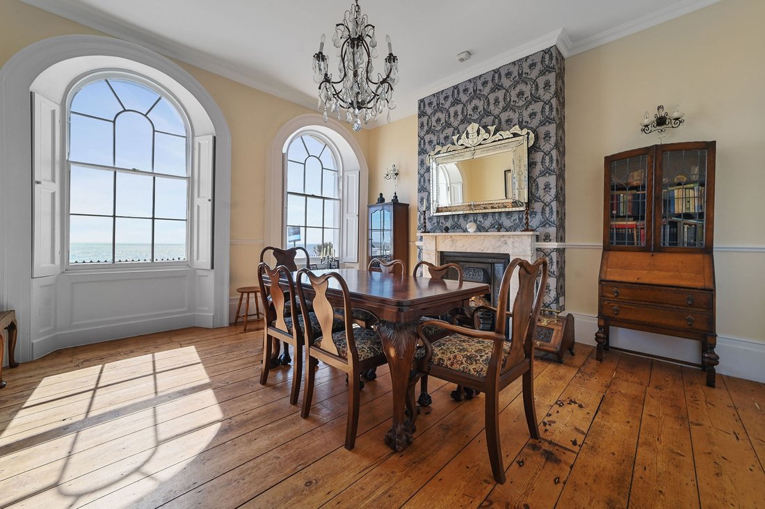 Townhouse in Walton On The Naze, Clacton-on-Sea, England 4 - 17803089