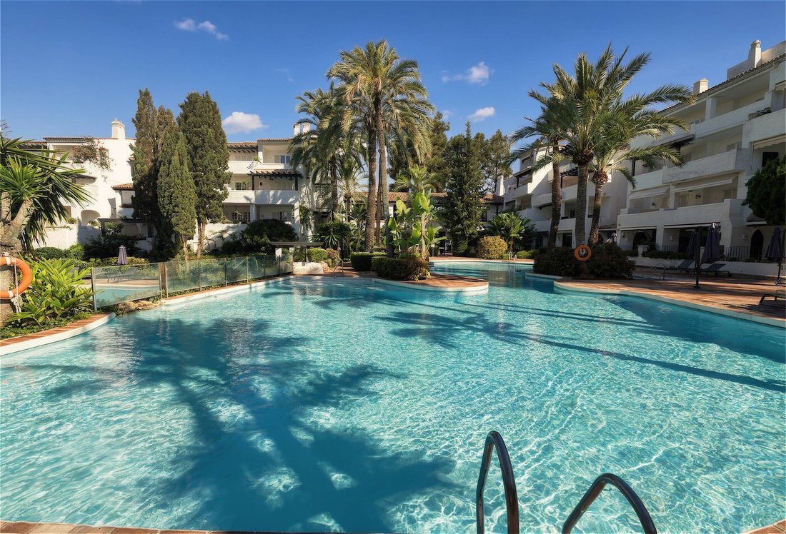 Apartment in Marbella, Andalusia, Spain 1 - 17803212