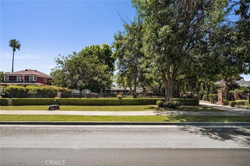 House in Tustin, California, United States 3 - 17802860