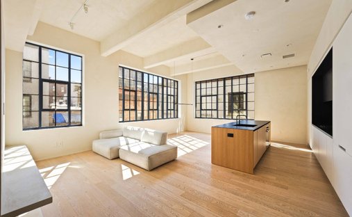 Condo in New York, New York, United States 1