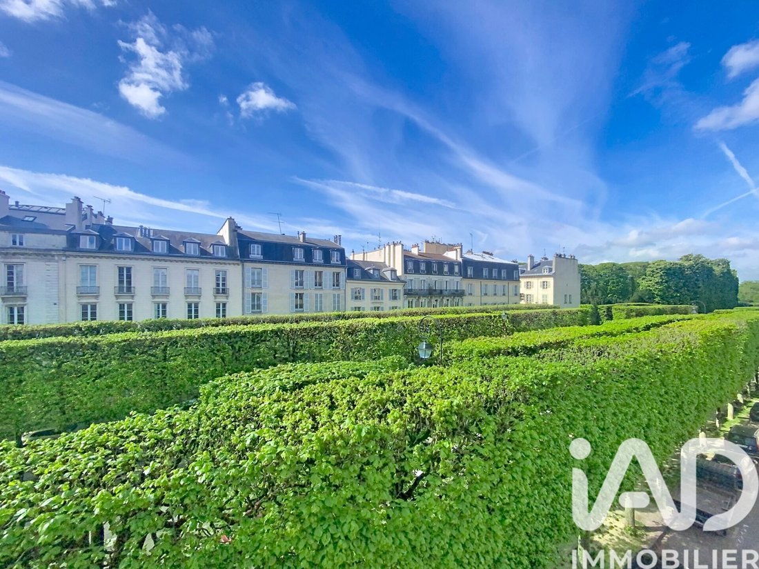 Apartment in Notre Dame, Versailles, France 3 - 17809141