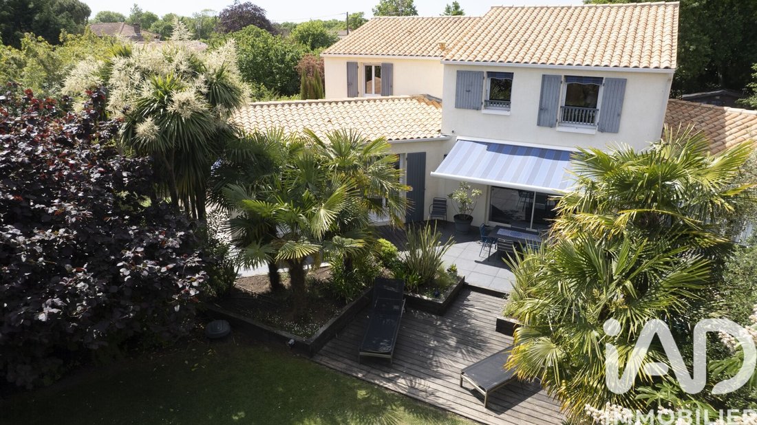 House in Vergeroux, Nouvelle-Aquitaine, France 4 - 17809470