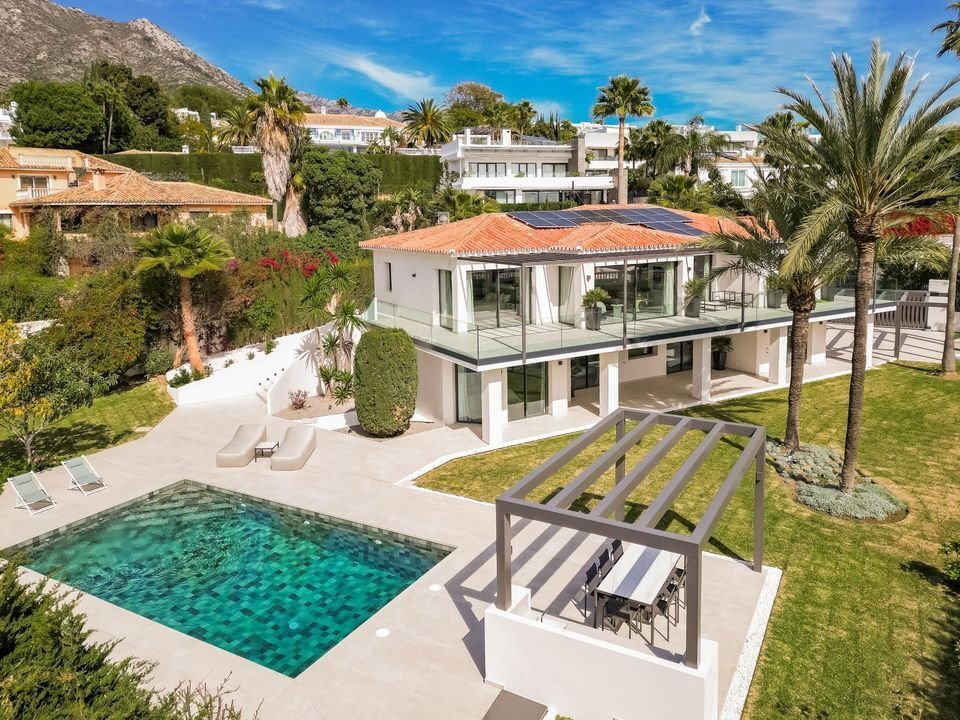 Villa in Marbella, Andalusien, Spanien 1 - 17803614