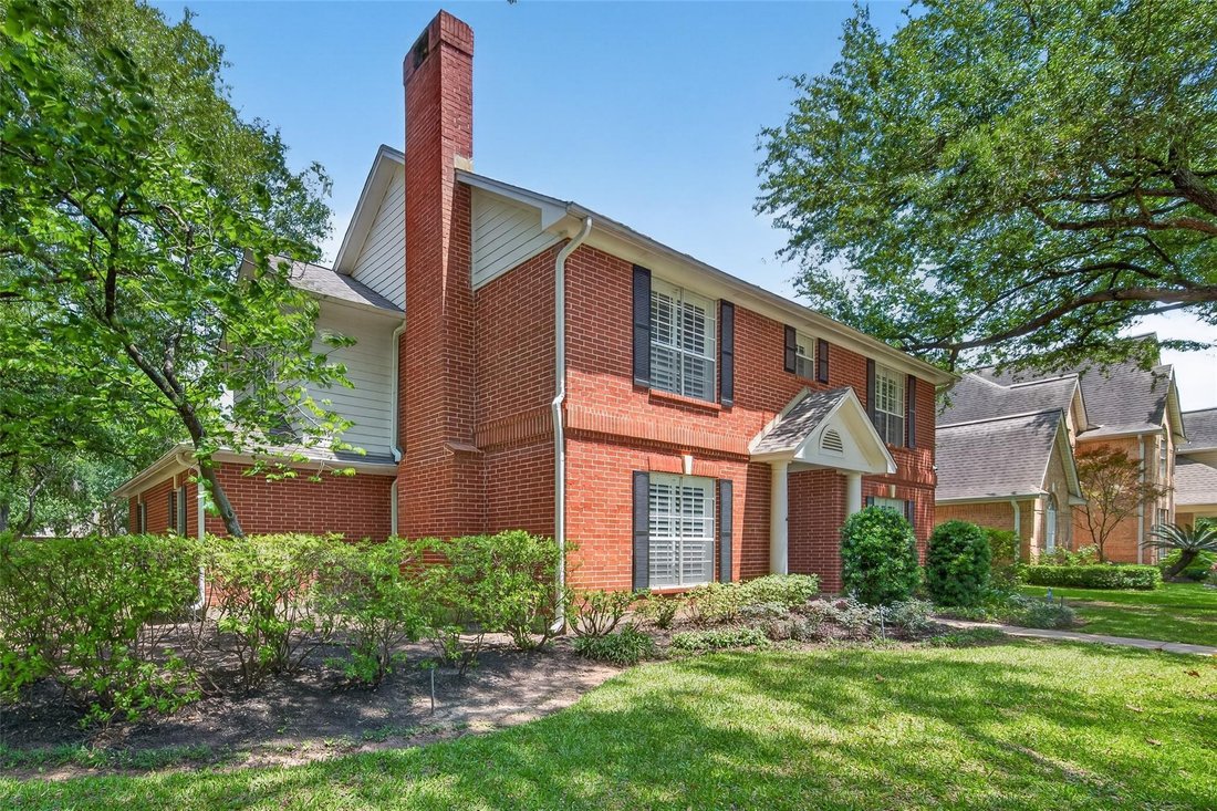 House in Sugar Land, Texas, United States 3 - 17802696
